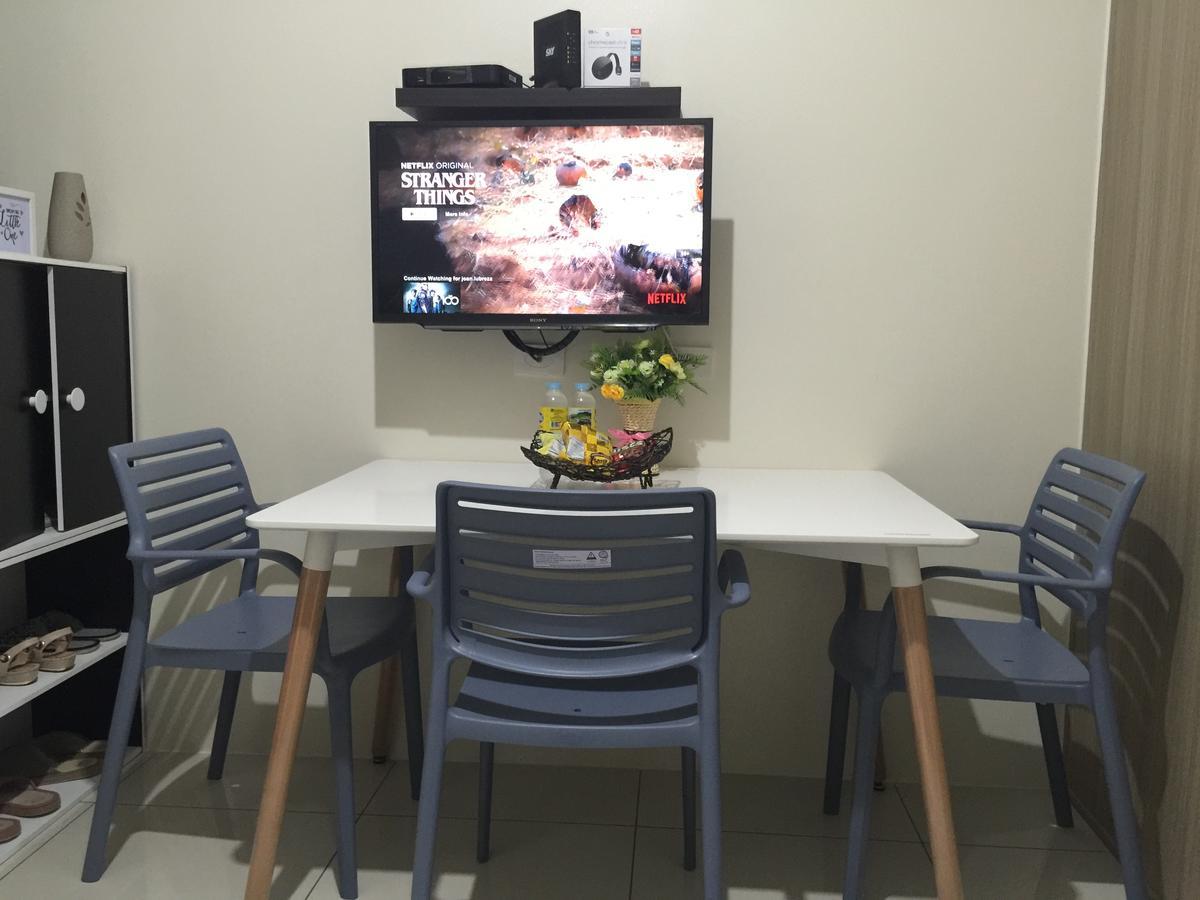 Breeze Residences Condotel Pasay Bagian luar foto