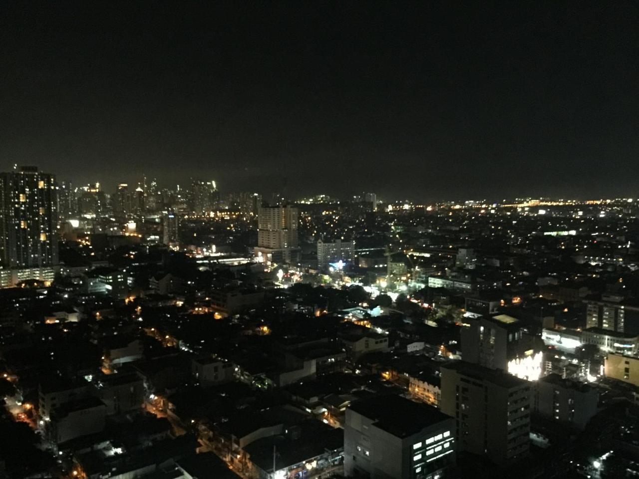 Breeze Residences Condotel Pasay Bagian luar foto