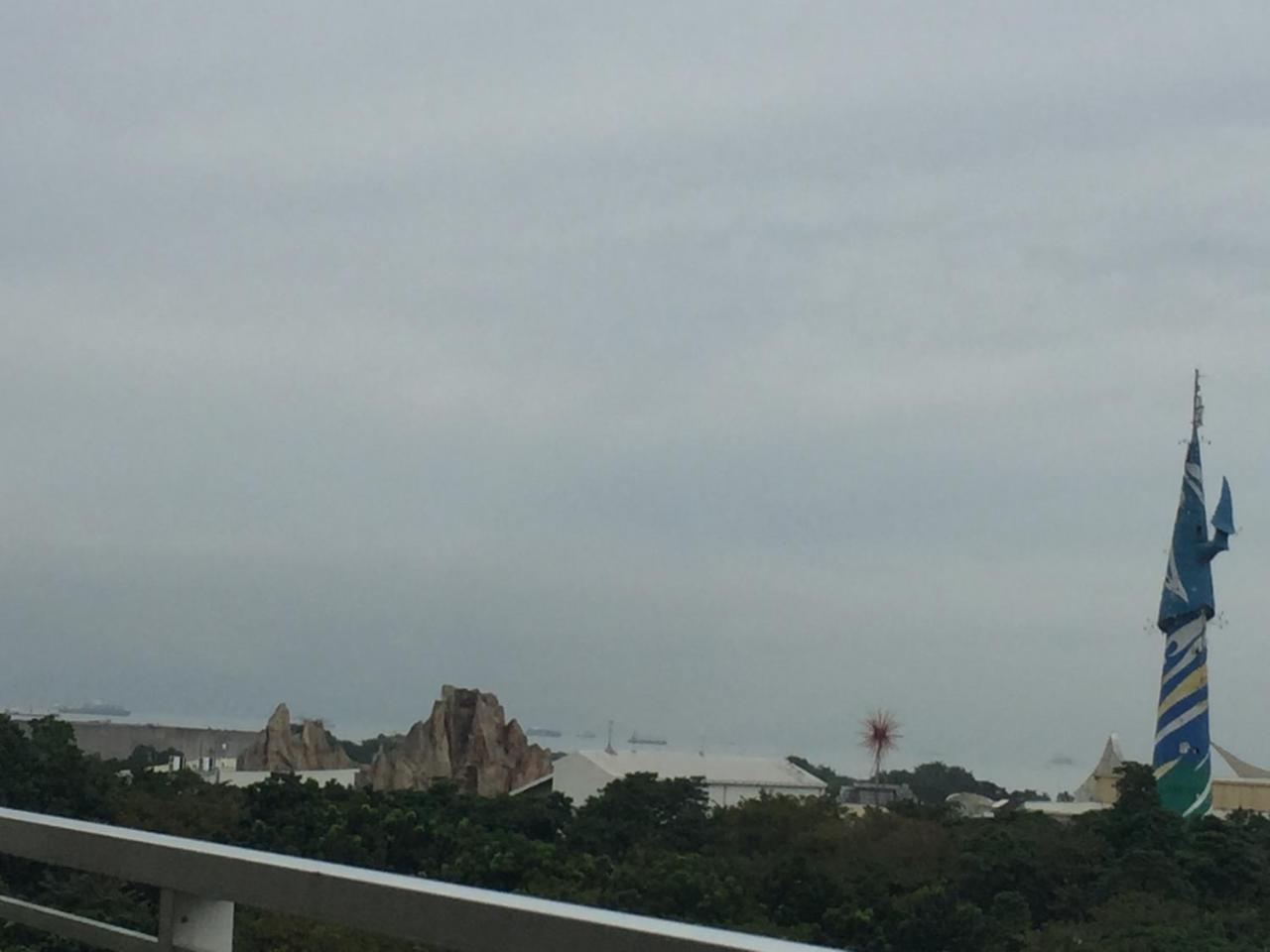 Breeze Residences Condotel Pasay Bagian luar foto